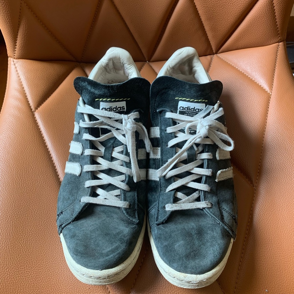 Adidas Campus Men's Gray/Black Suede Sneakers